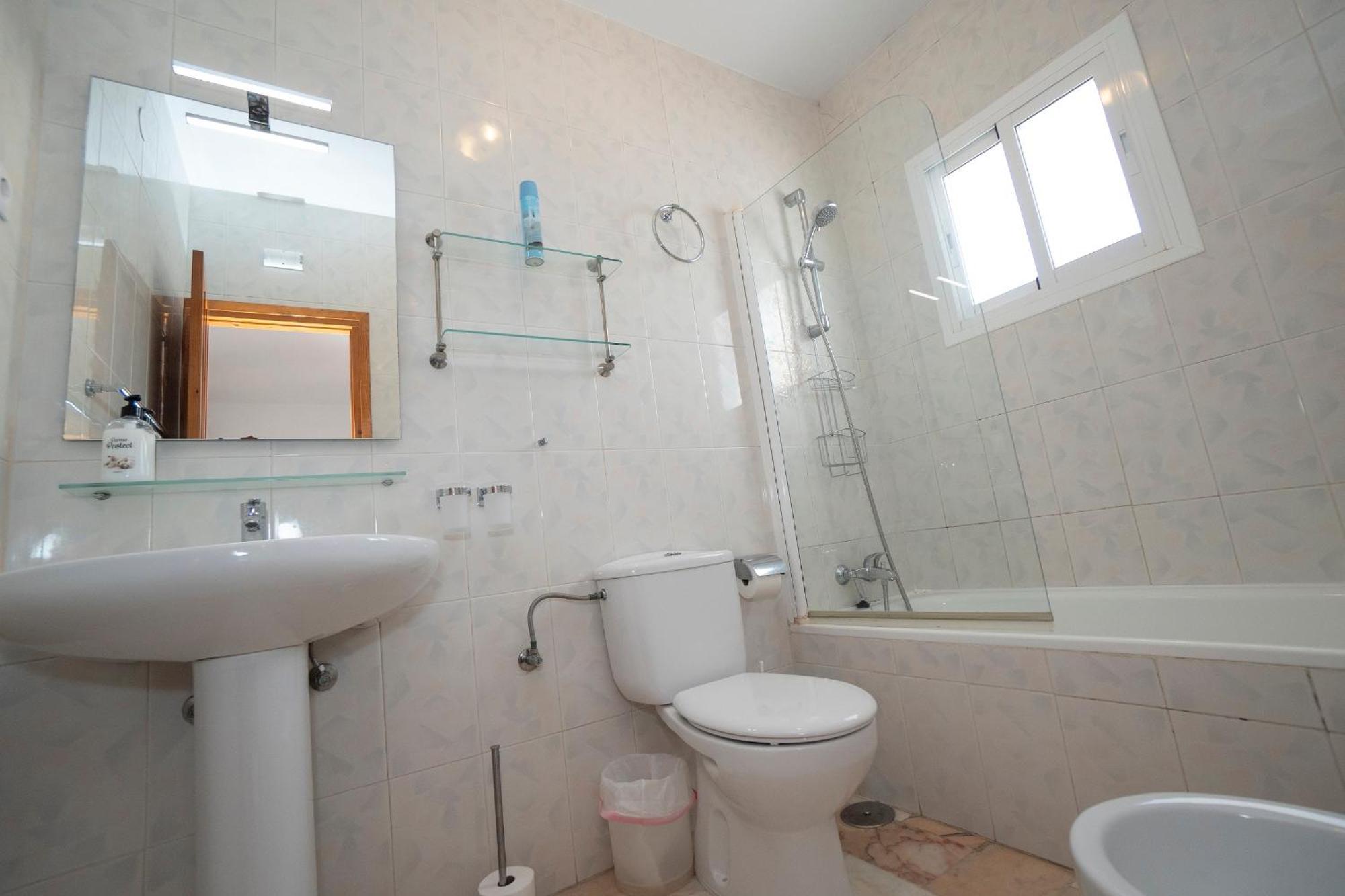 Residensol 13 Menyber Apartment เนร์คา ภายนอก รูปภาพ
